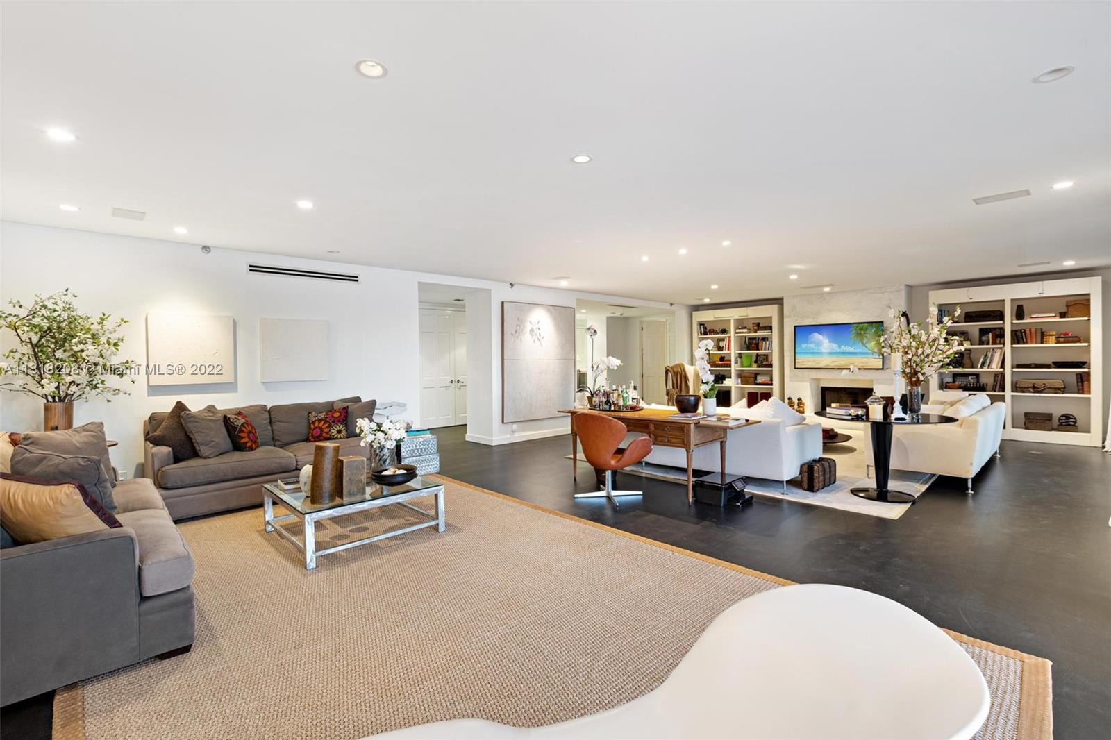 BAYVIEW FISHER ISL CONDO - Residential