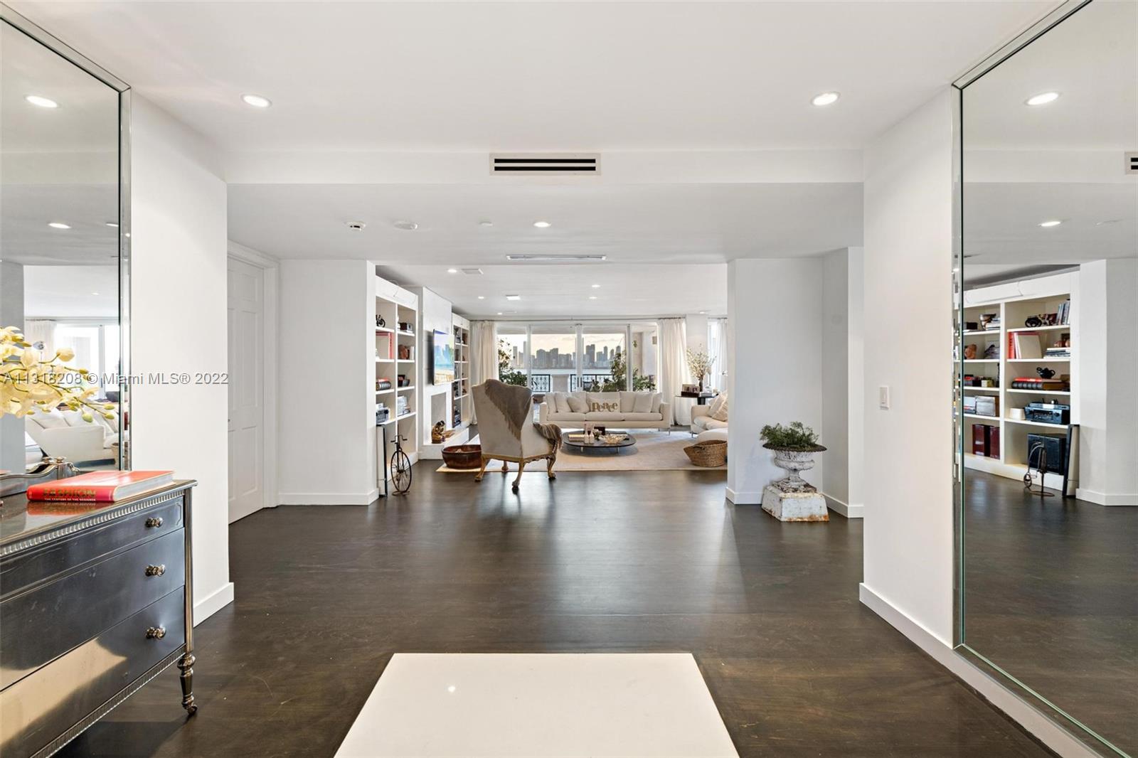 BAYVIEW FISHER ISL CONDO - Residential