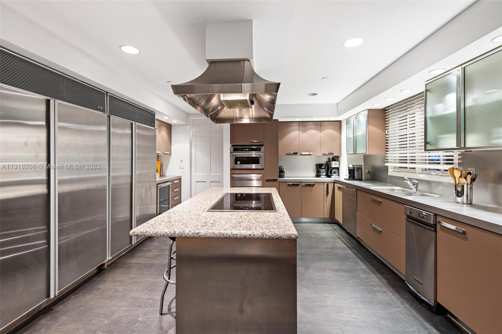 BAYVIEW FISHER ISL CONDO - Residential