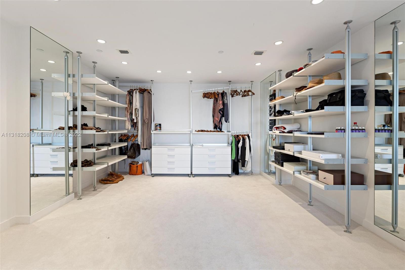 BAYVIEW FISHER ISL CONDO - Residential