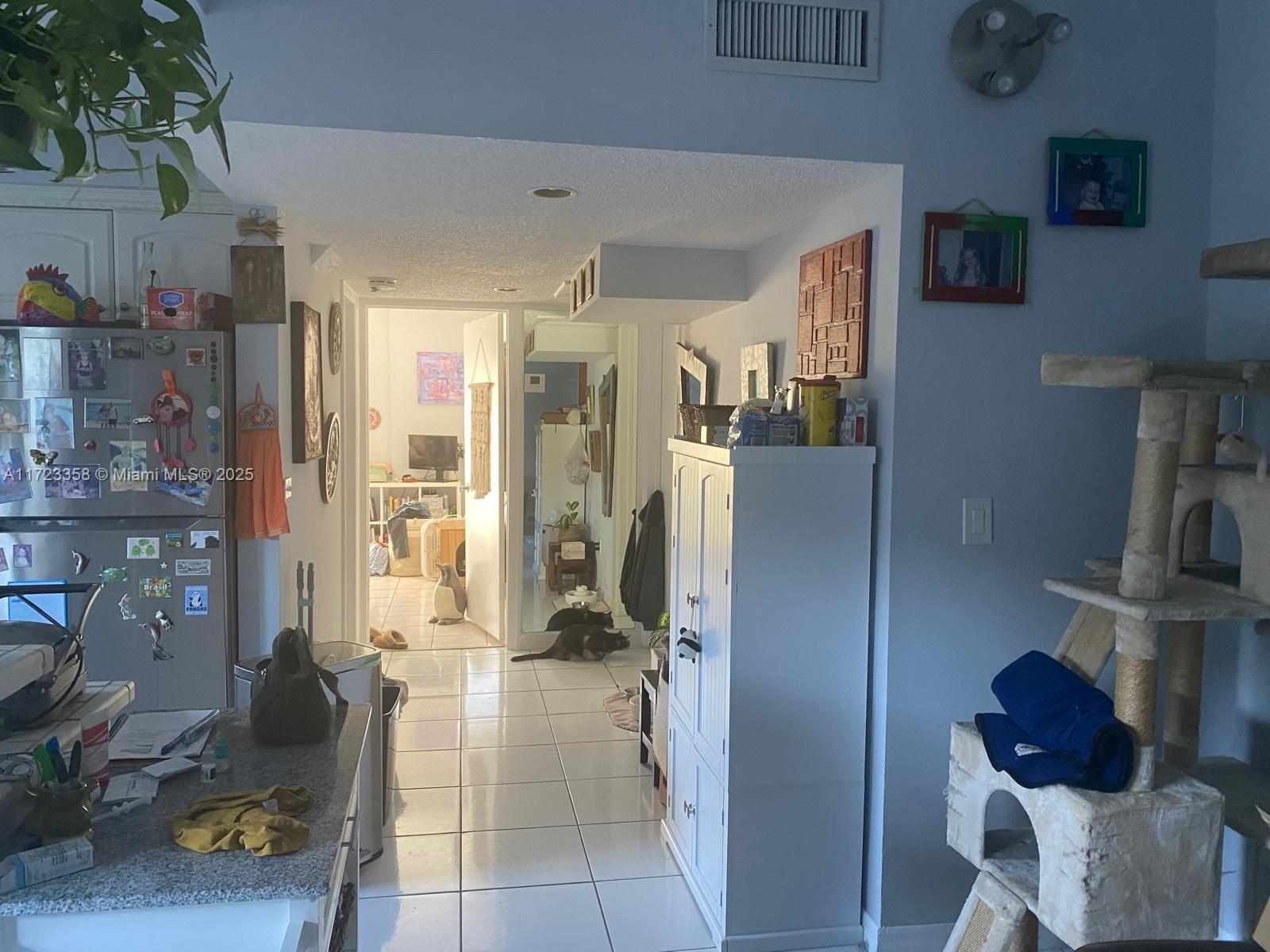 APARTMENTS ENCHANTE CONDO - Residential