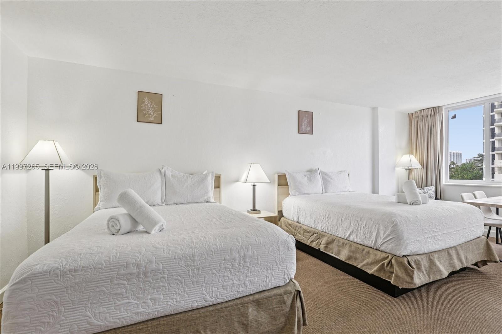 THE AVENTURA BEACH CLUB C - Residential