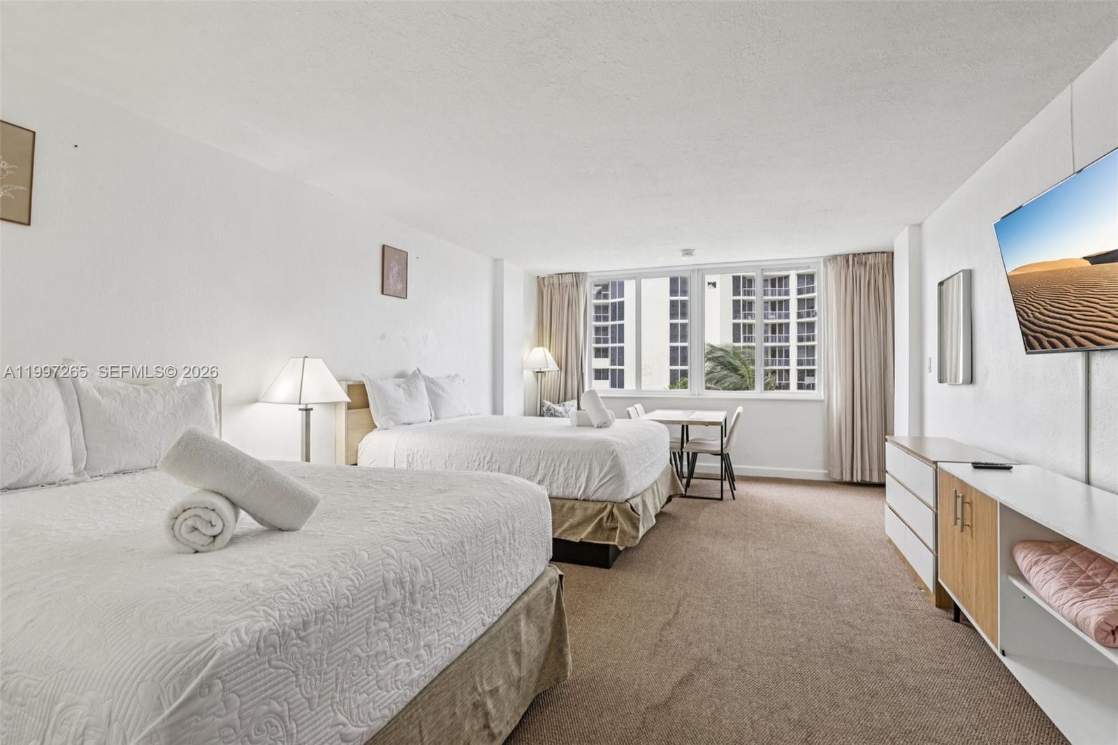 THE AVENTURA BEACH CLUB C - Residential