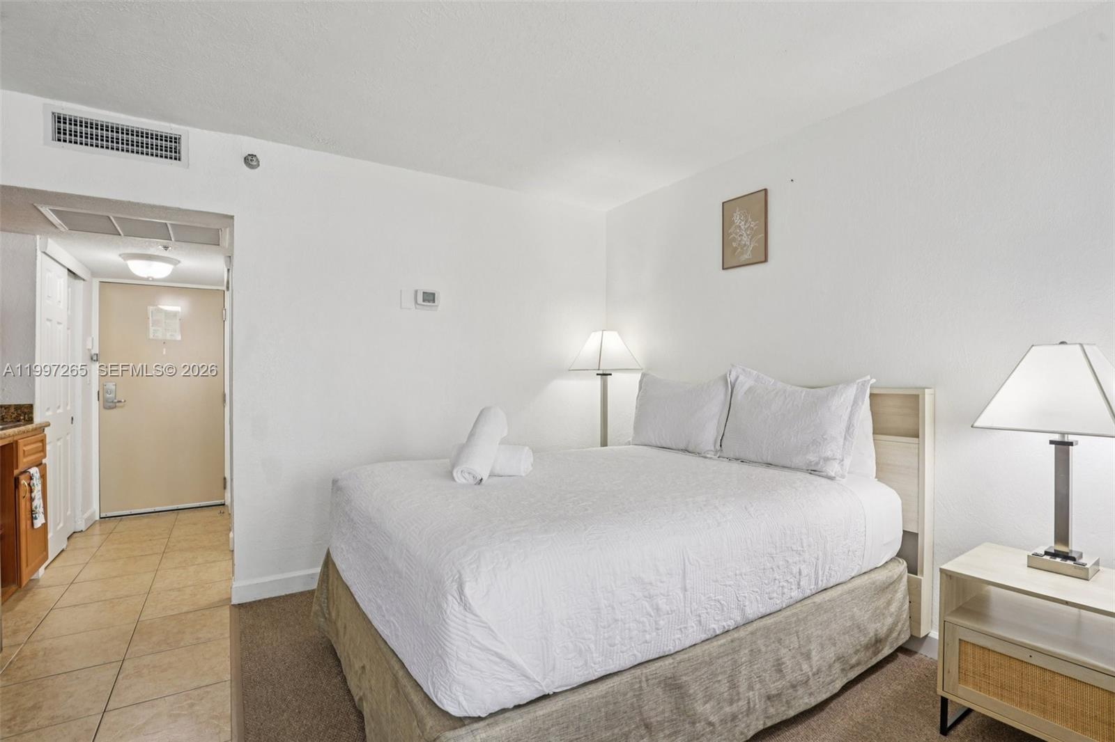 THE AVENTURA BEACH CLUB C - Residential