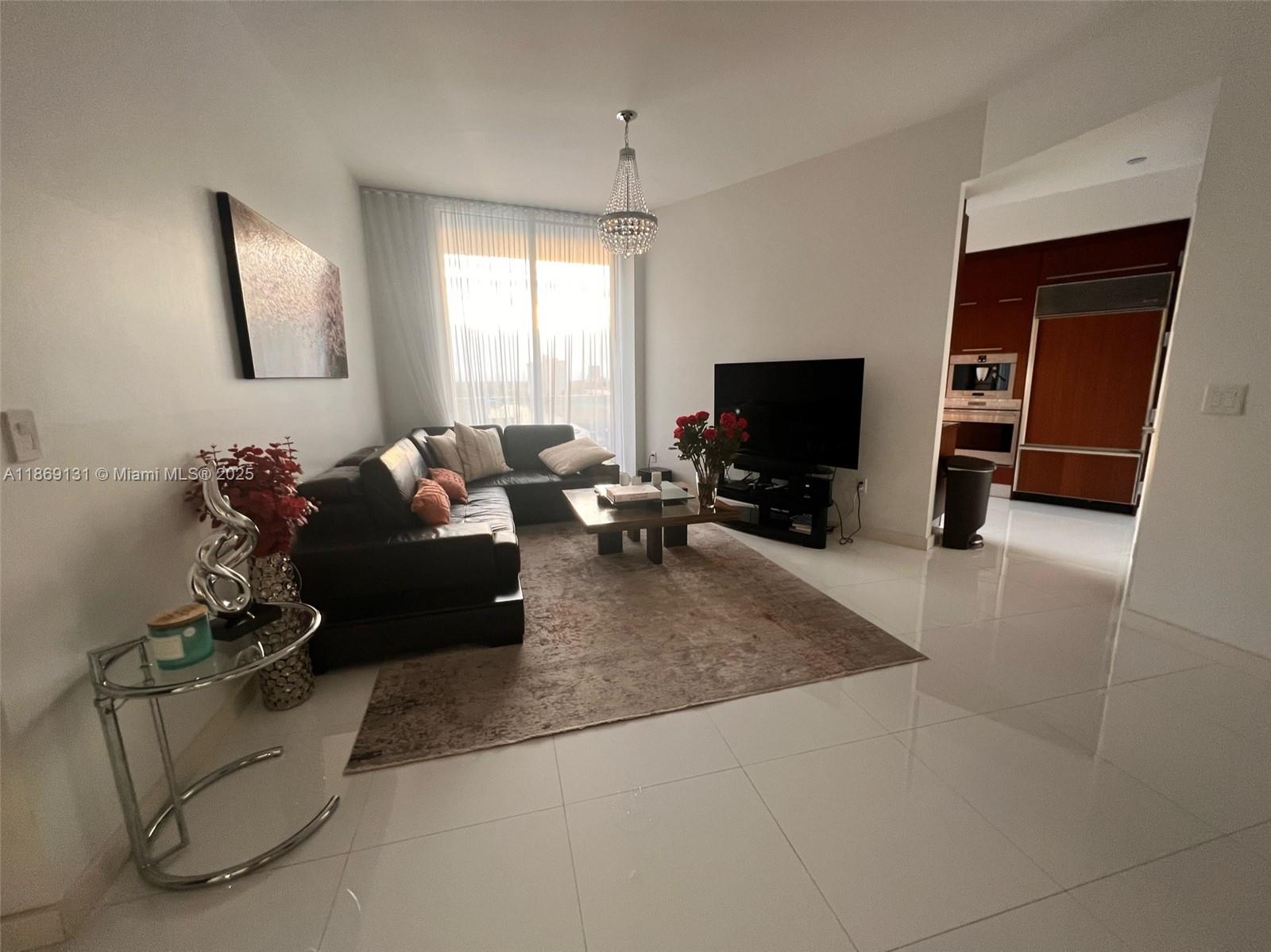 TDR TOWER III CONDO - Residential Lease