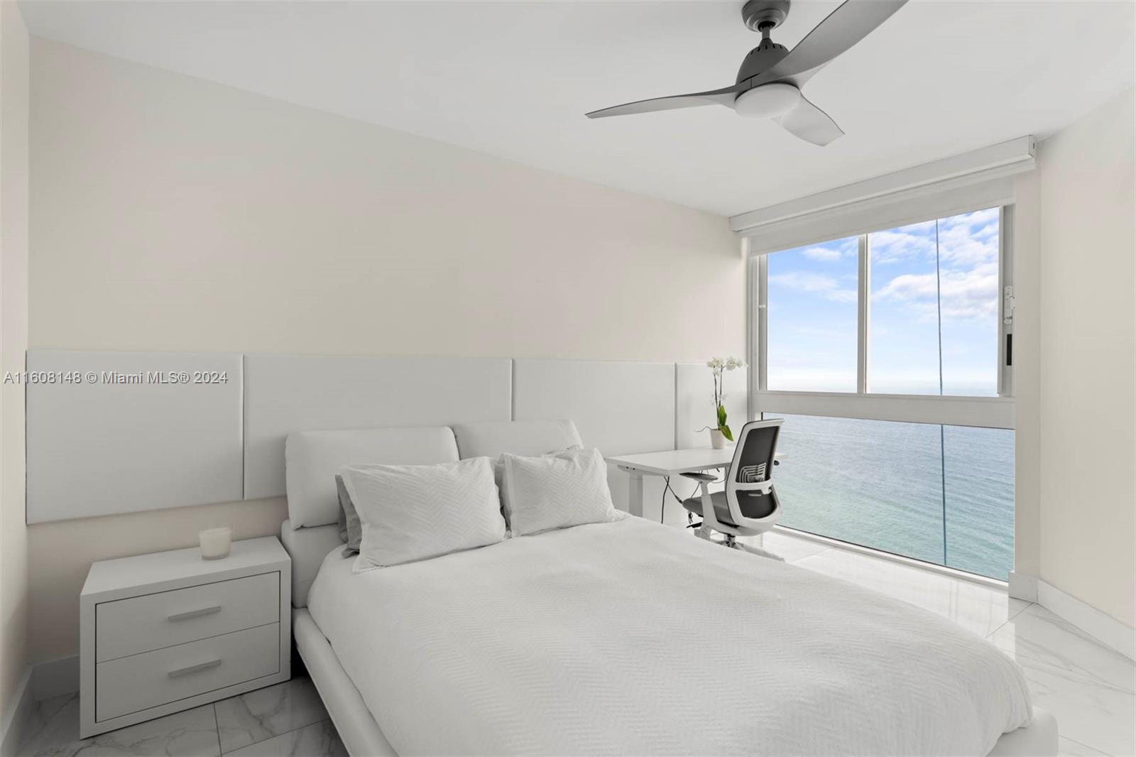 BLUE DIAMOND CONDO - Residential