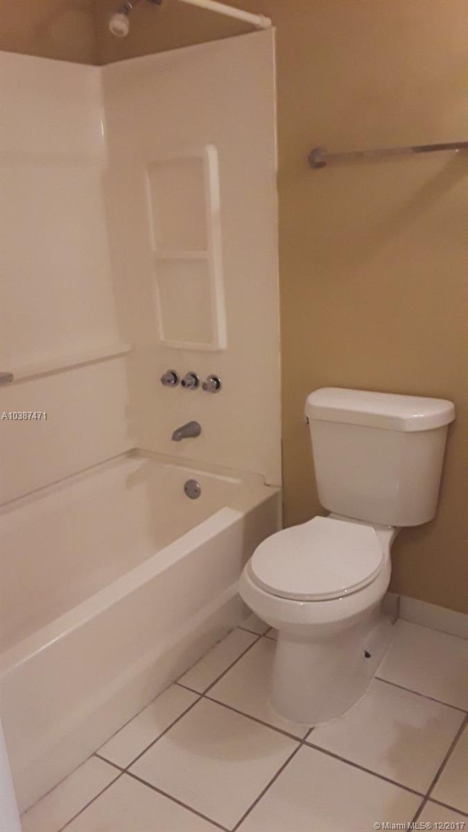 WATERVIEW CONDO - Residential Lease