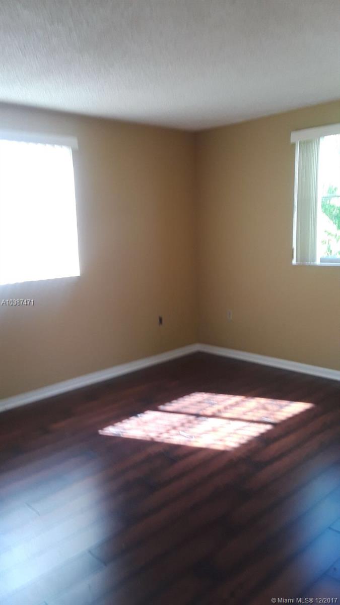 WATERVIEW CONDO - Residential Lease