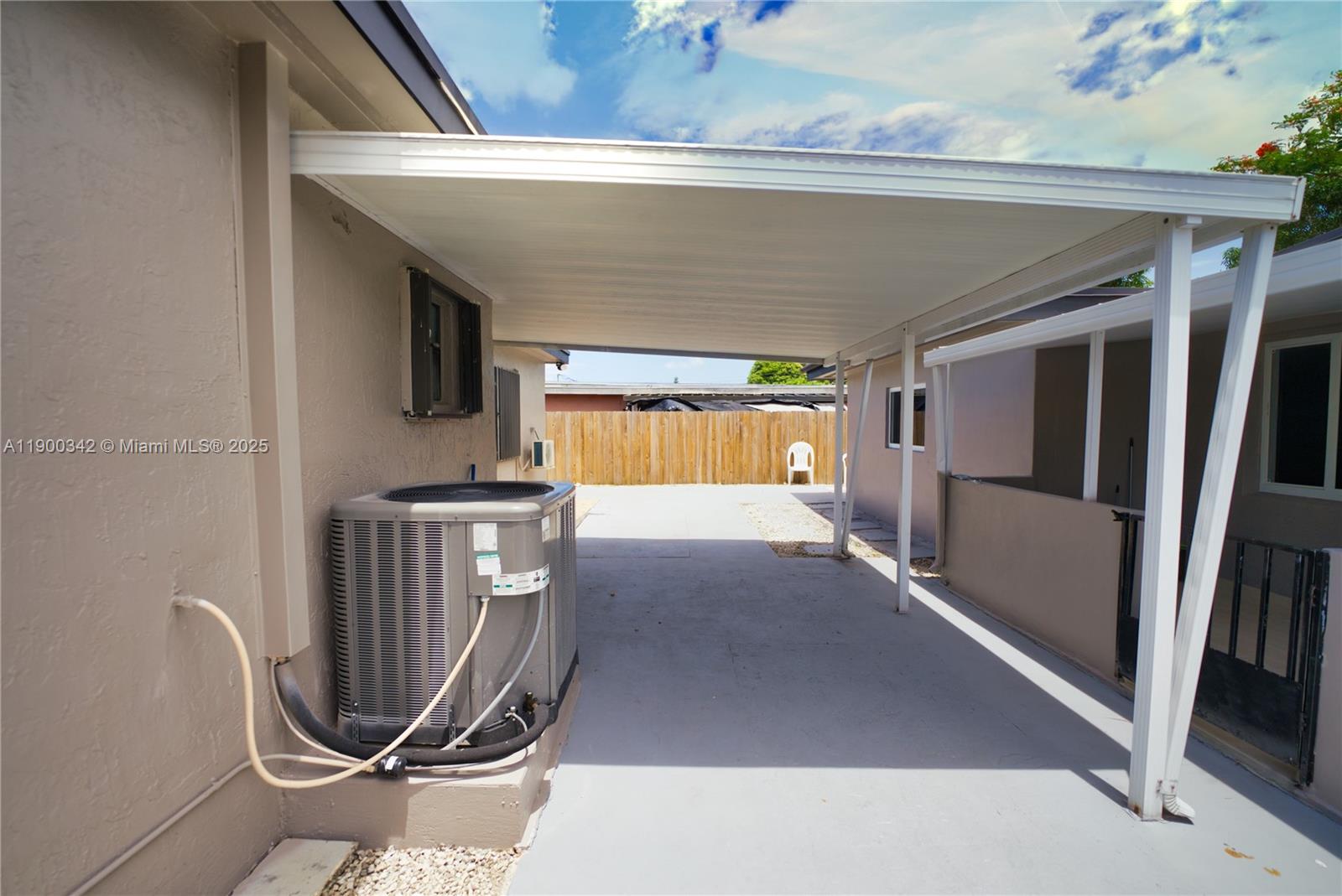 HIALEAH 13TH ADDN AMD PL - Residential Lease