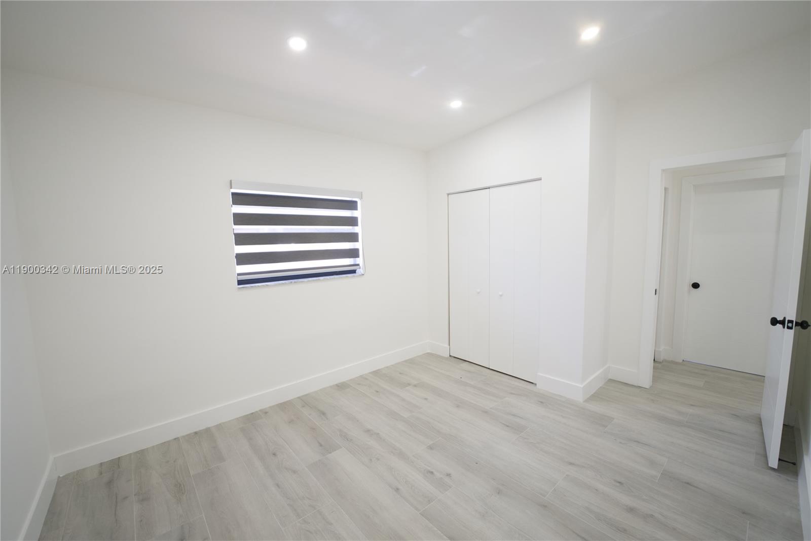 HIALEAH 13TH ADDN AMD PL - Residential Lease