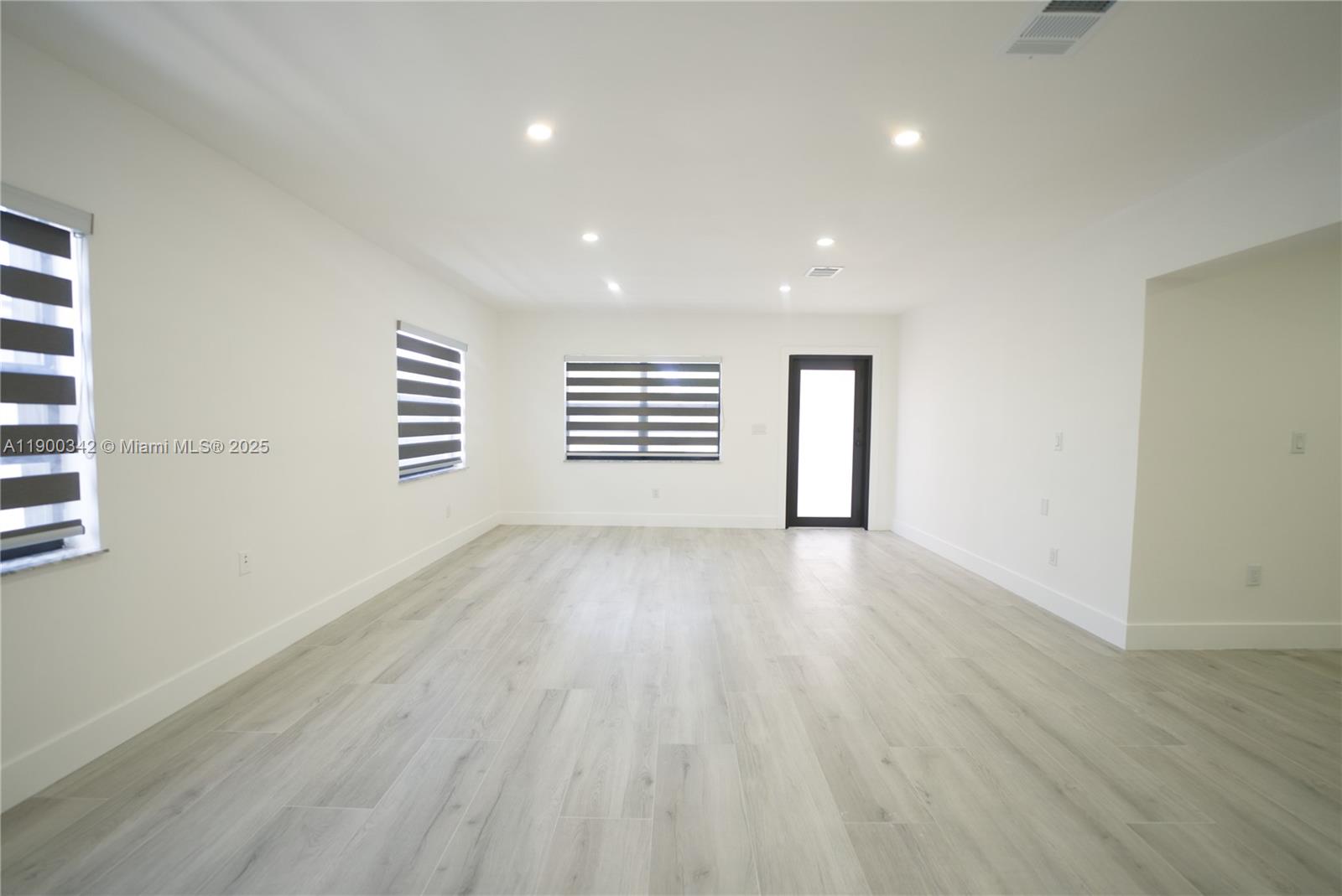 HIALEAH 13TH ADDN AMD PL - Residential Lease