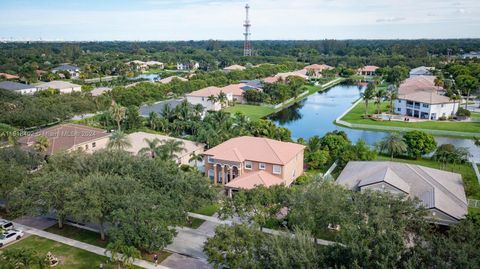 A home in Cooper City