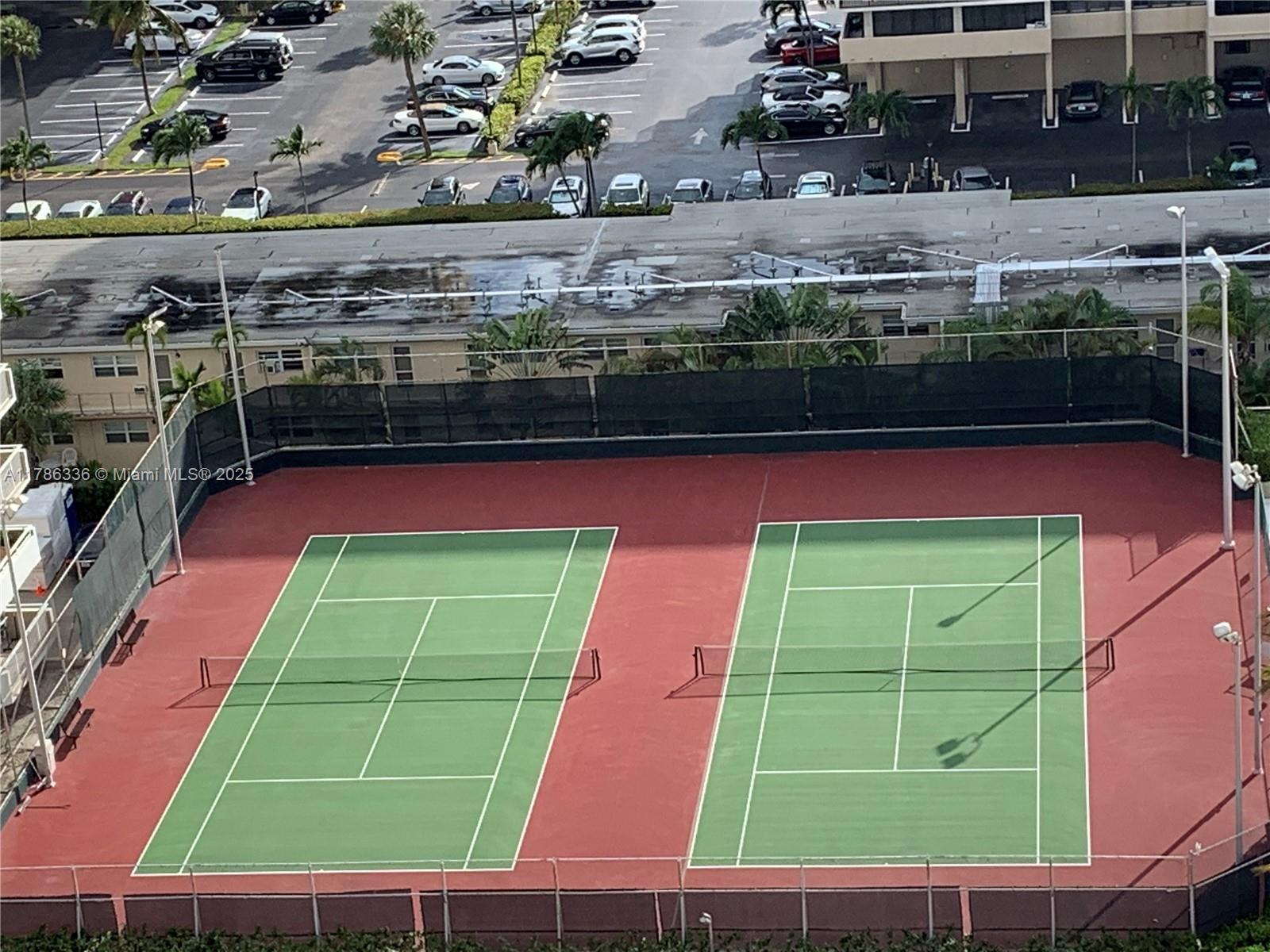 HEMISPHERES CONDO - Residential Lease