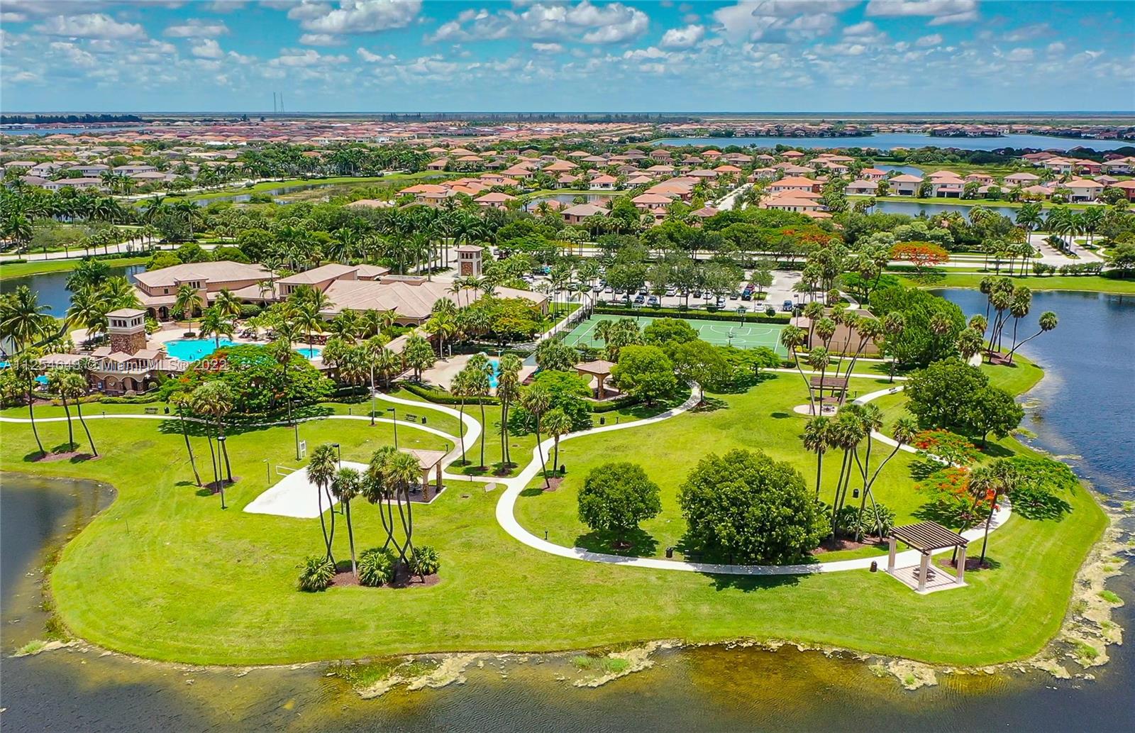 HERON BAY 5 - Residential