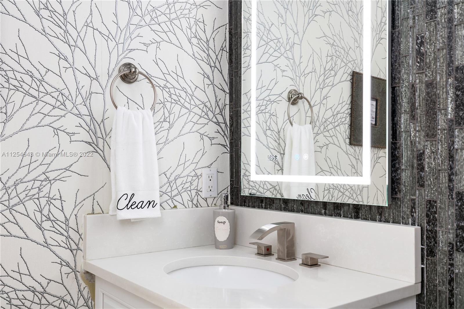 HERON BAY 5 - Residential