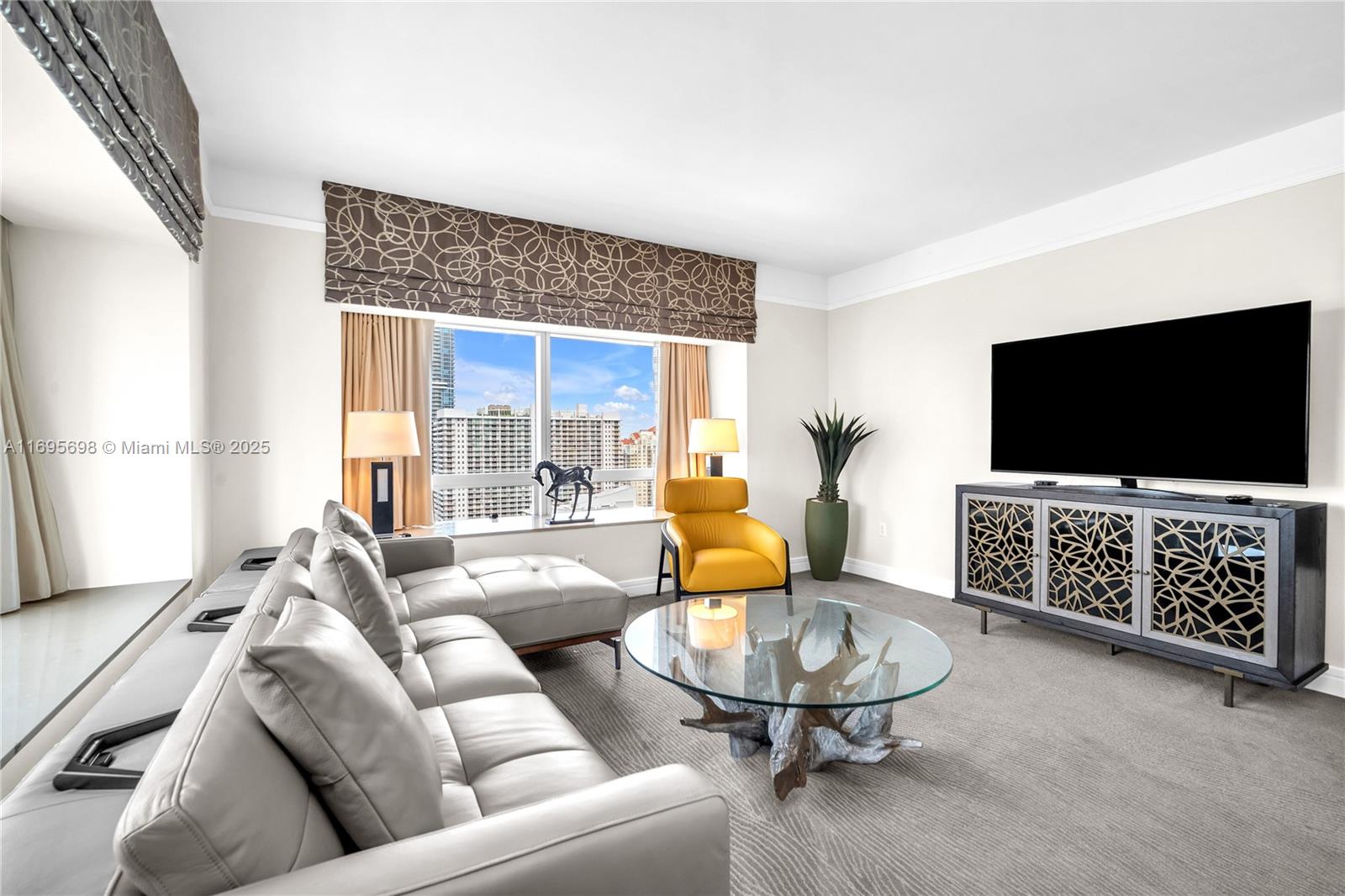 MILLENNIUM TOWER CONDOMIN - Residential Lease