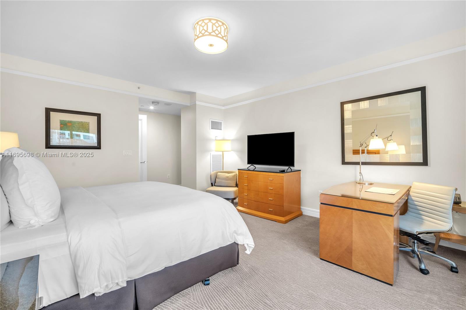 MILLENNIUM TOWER CONDOMIN - Residential Lease