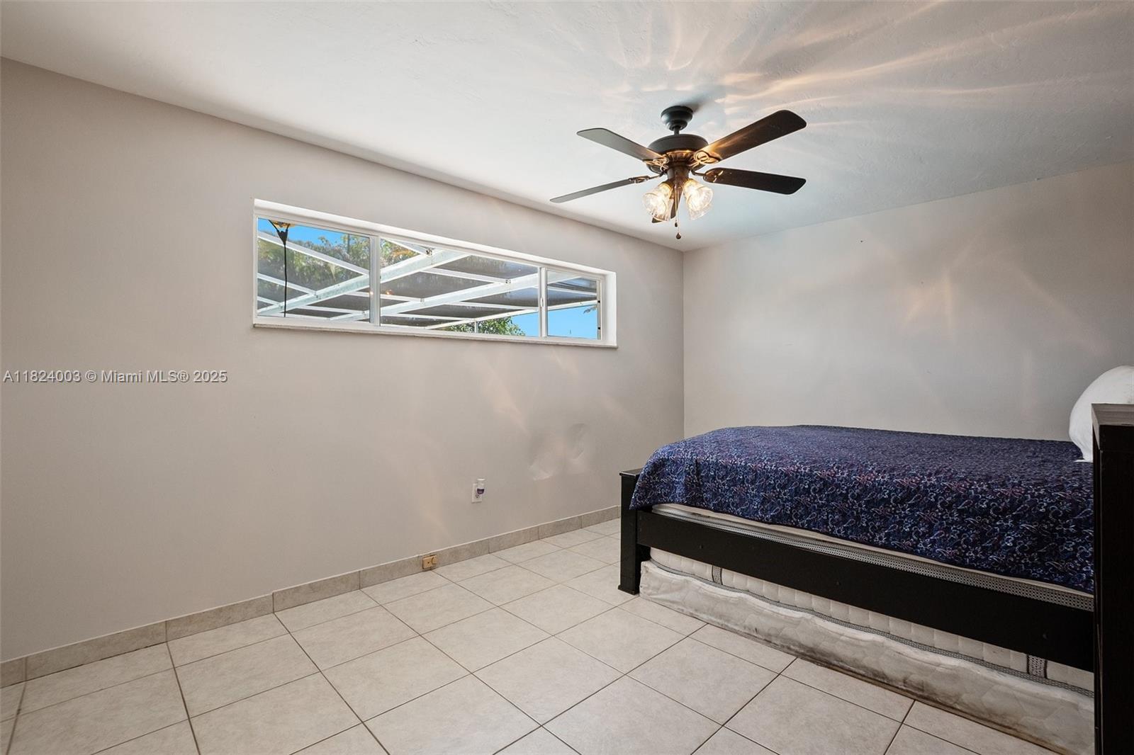 MIRAMAR ISLES SEC 2 - Residential