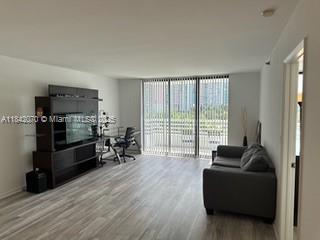 3300 NE 192nd St 714