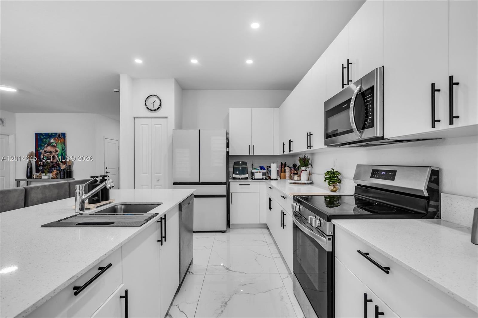 Galiano - Residential