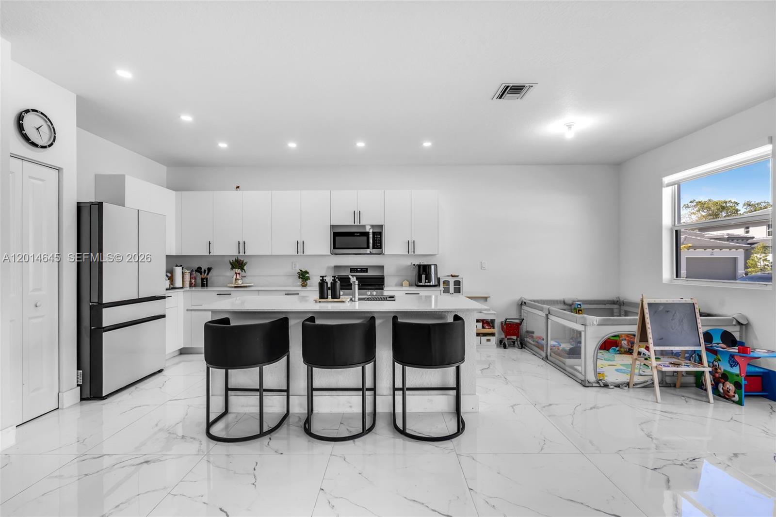 Galiano - Residential