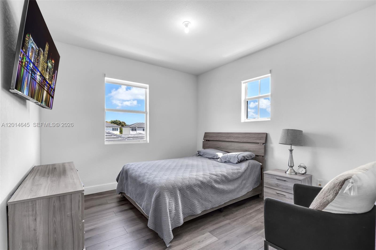 Galiano - Residential