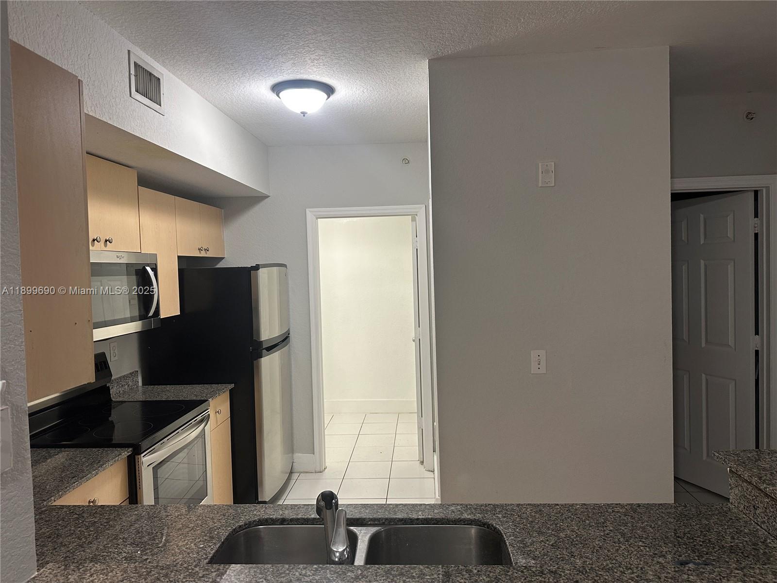 AVENTINE AT MIRAMAR CONDO - Residential Lease