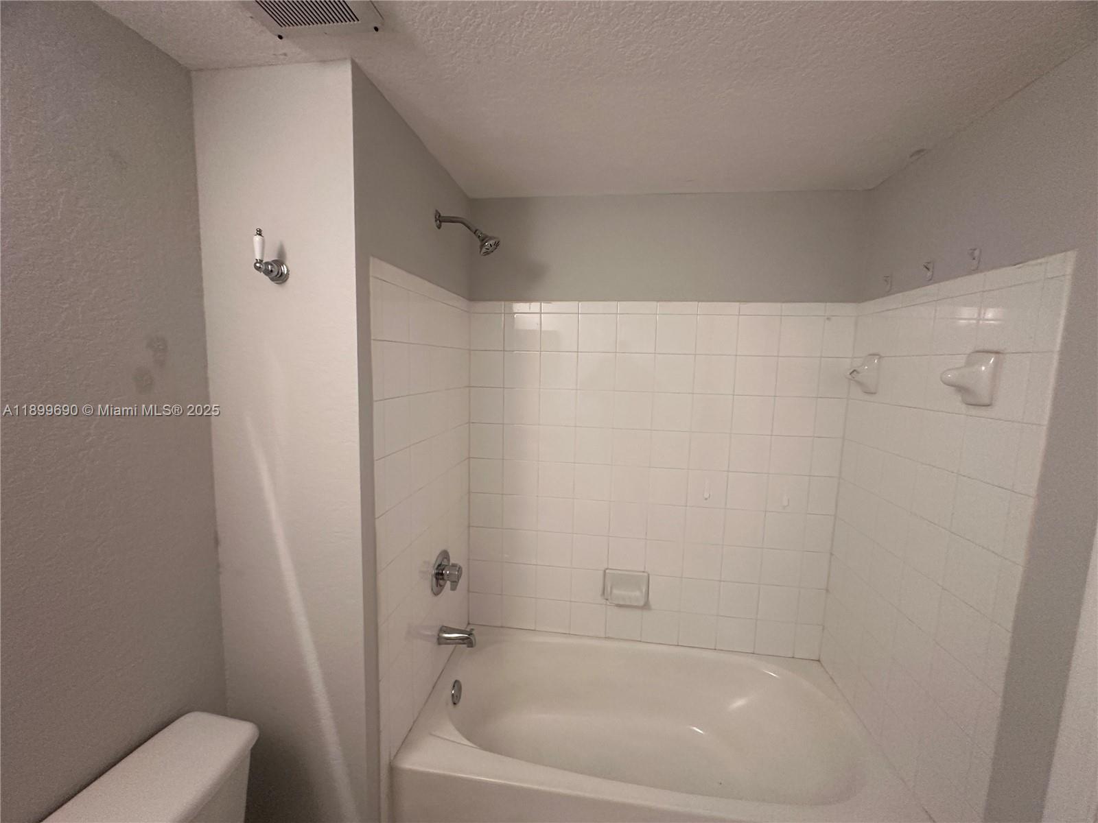 AVENTINE AT MIRAMAR CONDO - Residential Lease