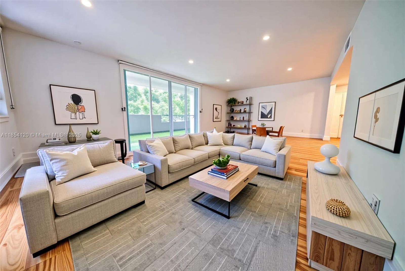 Renovated 1,790 sq ft condo in Botanica's Bromelia, Key Biscayne. This expansive unit features 2 bedrooms, a den, an office, and 2 full bathrooms. This beautiful unit features stainless steel appliances, brand new washer and dryer, and expansive balcony overlooking the lush tropical landscape. Enjoy the Key Biscayne lifestyle with direct beach access with lounge chairs and the famous oceanfront SandBar beach restaurant and bar. Botanica at Key Colony features access to the private gym, 2 pools (lap pool and regular), 12 hard tennis courts, private security, Golden Hog Market convenience store, spa and beauty salon, kids park and more than 50 acres of beautiful tropical gardens and walkways.