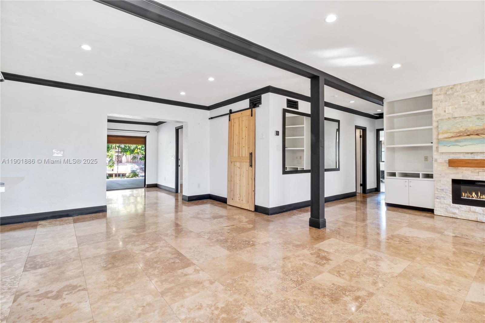 WESTWOOD LAKE 3RD ADDN - Residential Lease