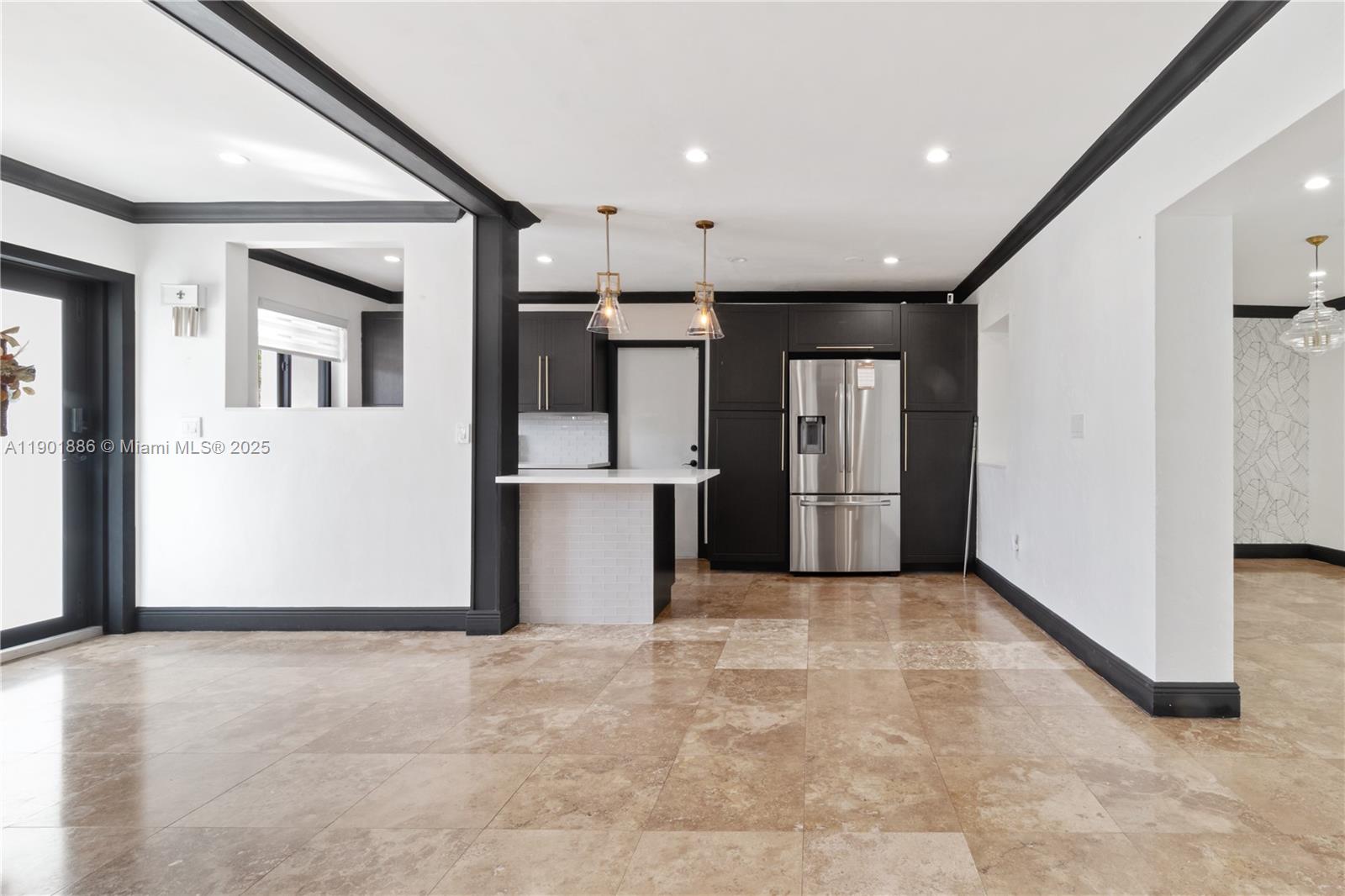 WESTWOOD LAKE 3RD ADDN - Residential Lease