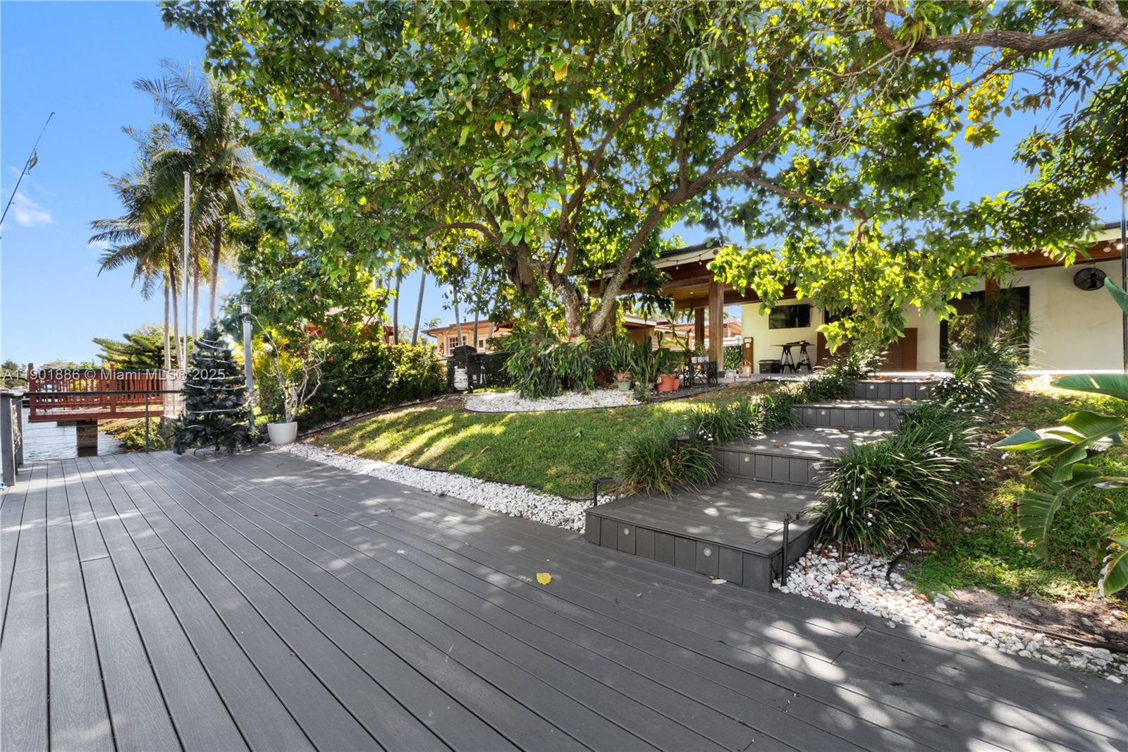 WESTWOOD LAKE 3RD ADDN - Residential Lease