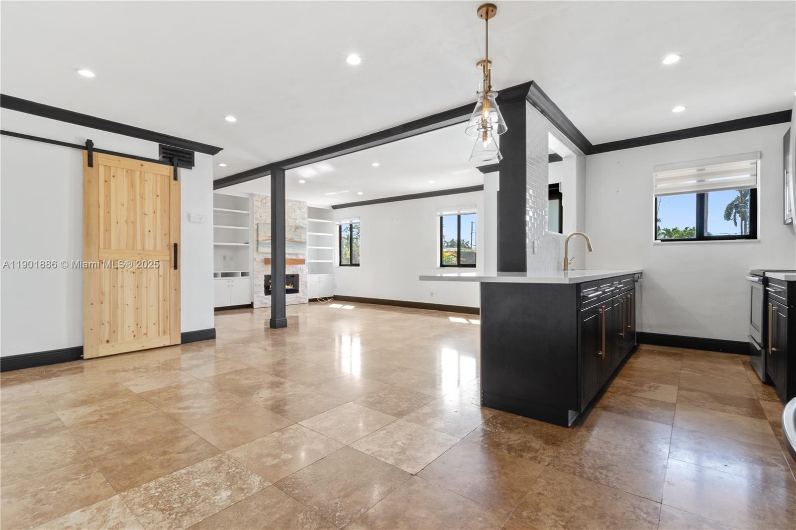 WESTWOOD LAKE 3RD ADDN - Residential Lease