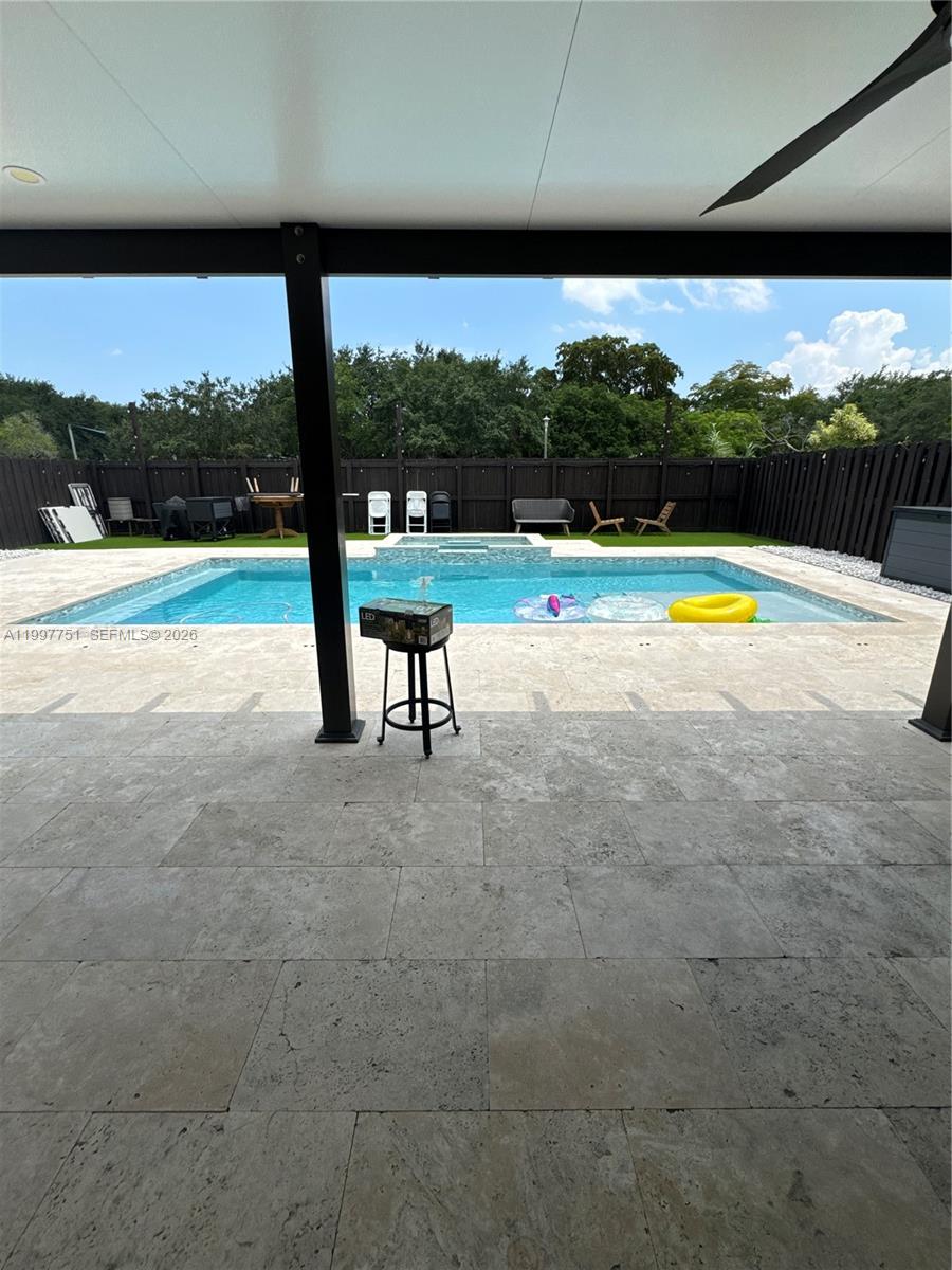 OAK CREEK NORTH - Residential