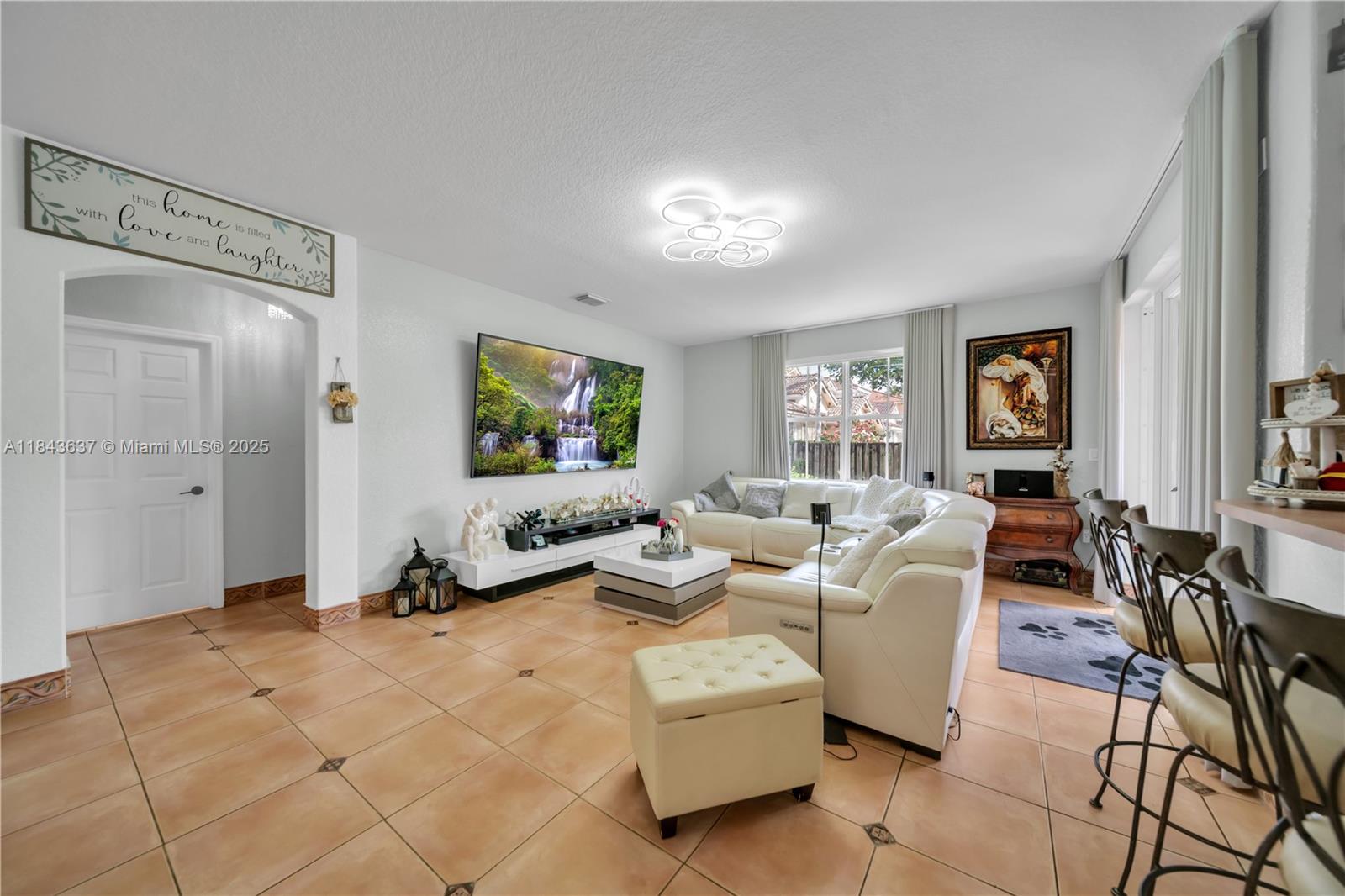 KENDALL BREEZE SOUTH - Residential