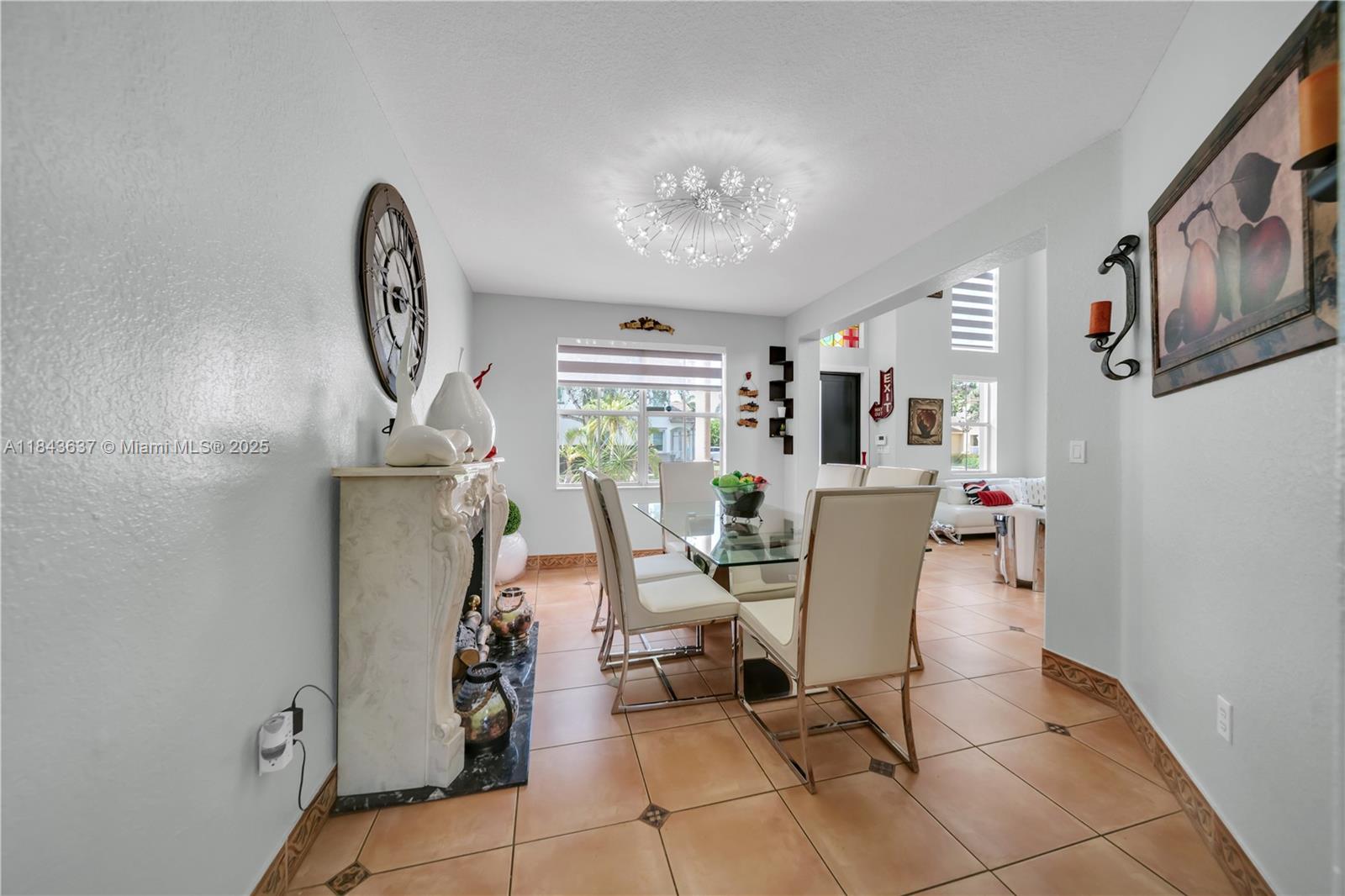 KENDALL BREEZE SOUTH - Residential