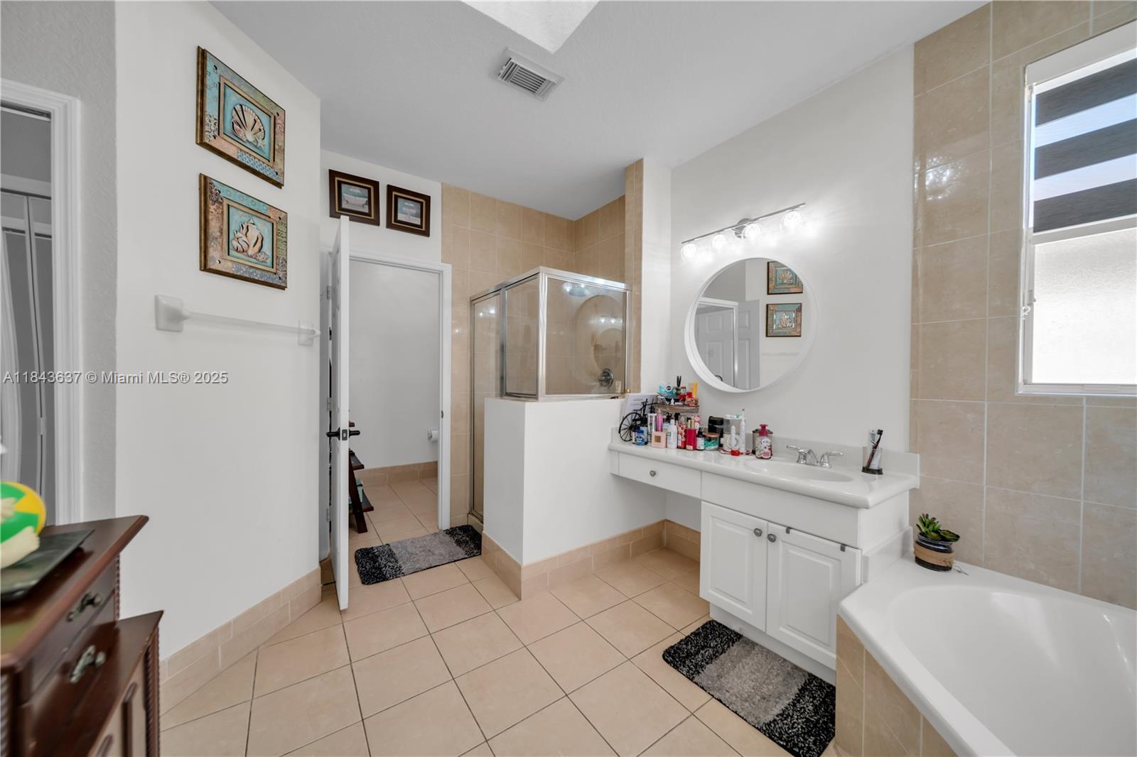 KENDALL BREEZE SOUTH - Residential