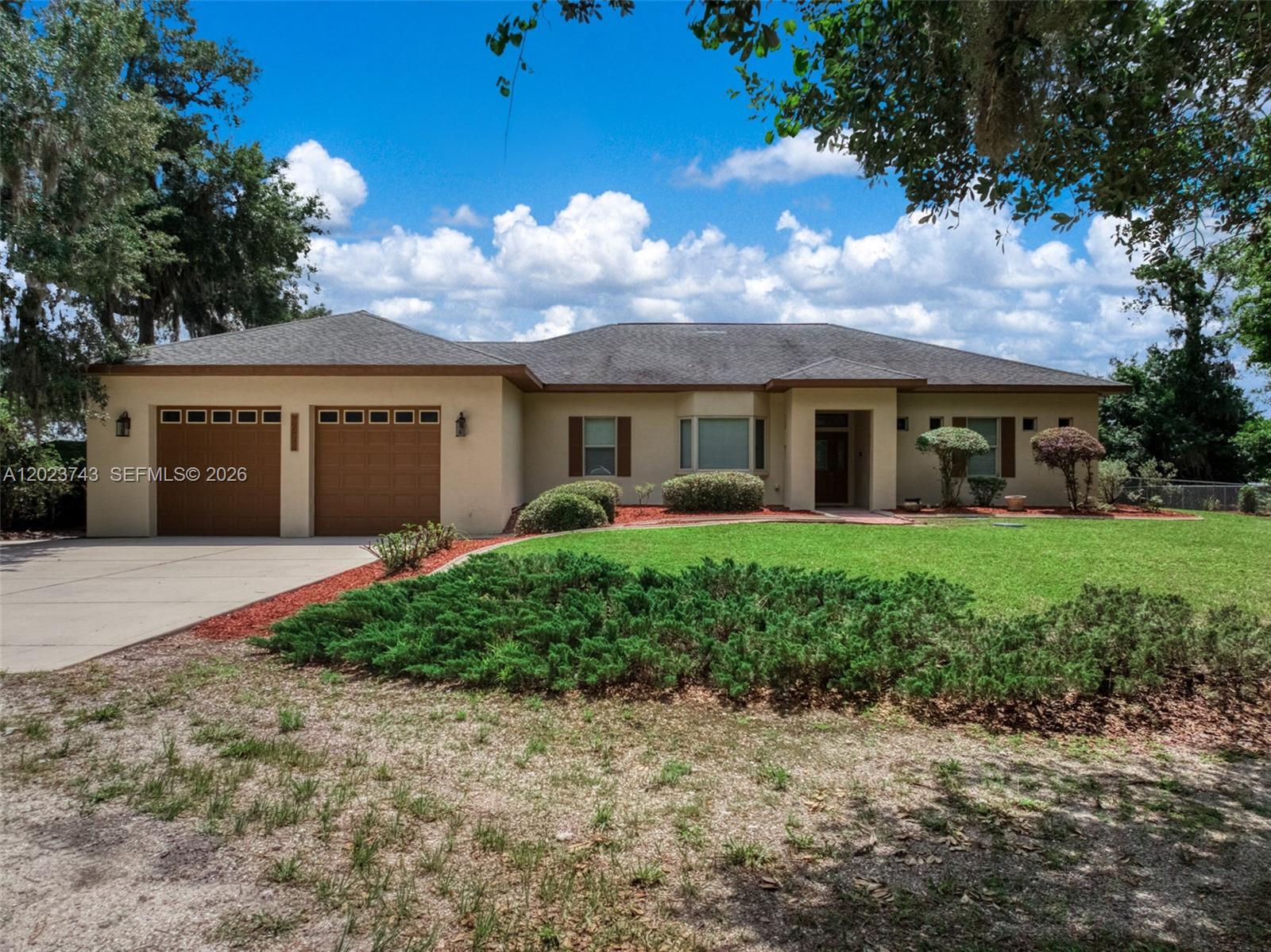 9526 Kingfisher PL