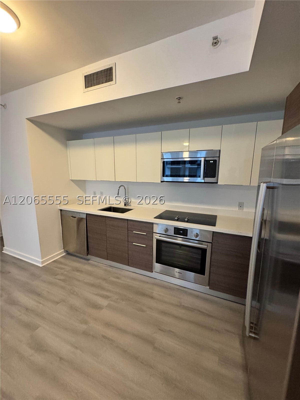 1010 SW 2nd Ave 607