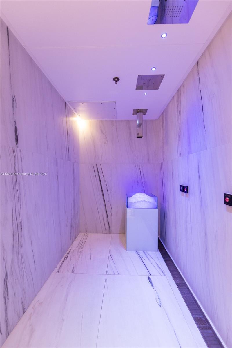 NORTH BISCAYNE BEACH AMEND - Residential