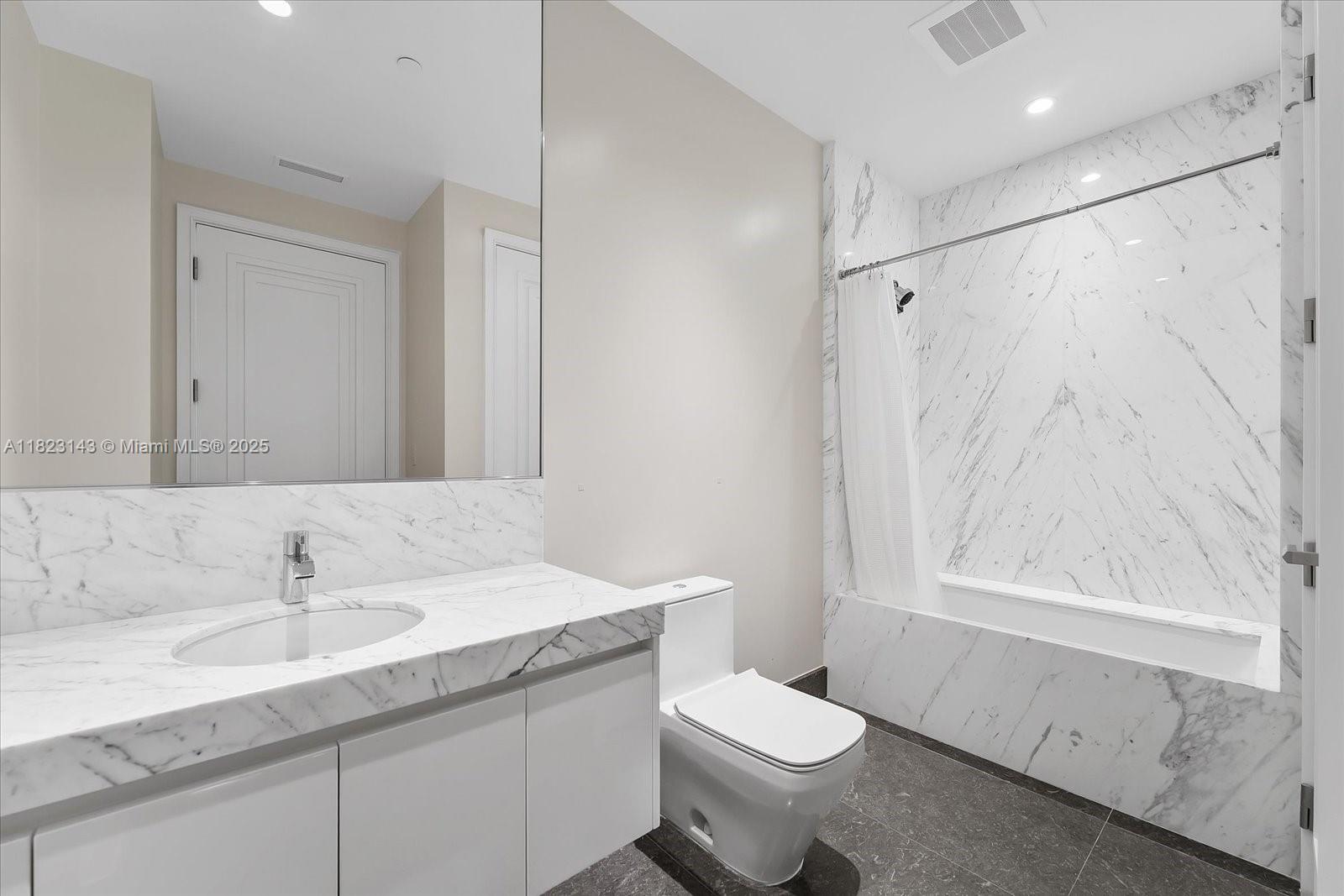 NORTH BISCAYNE BEACH AMEND - Residential