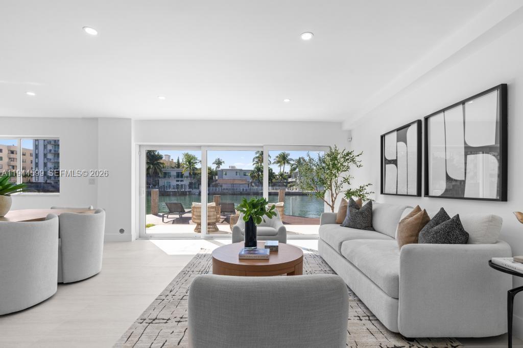 PARK VIEW ISLAND - Residential