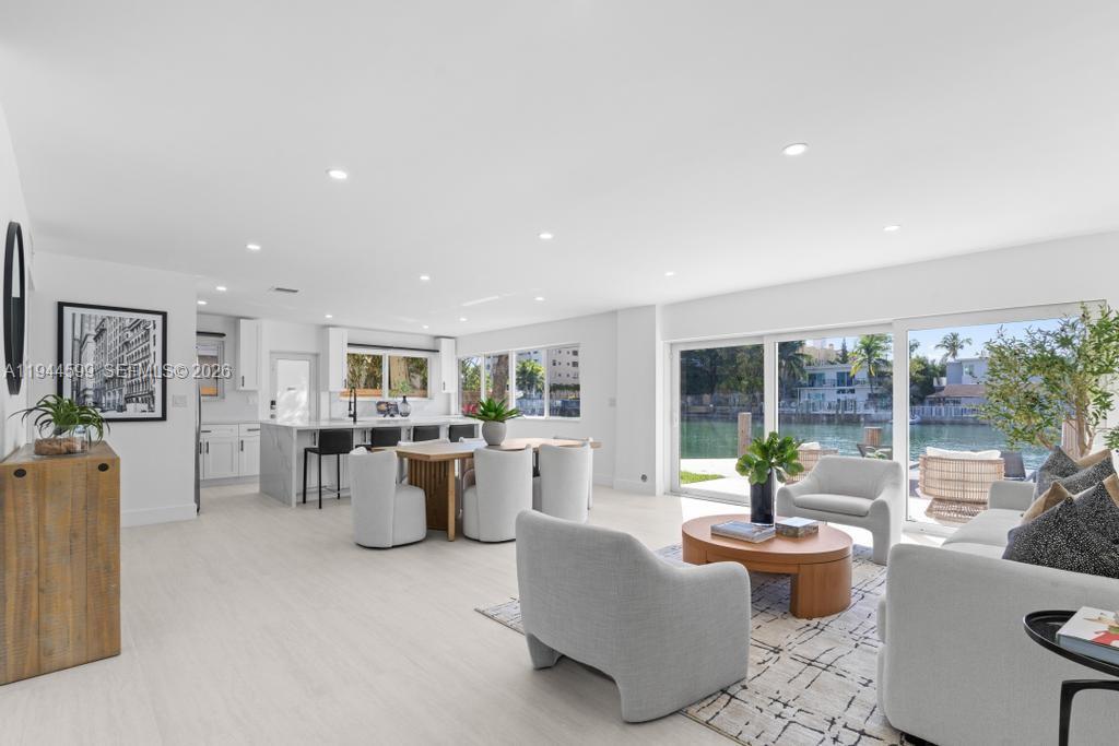 PARK VIEW ISLAND - Residential