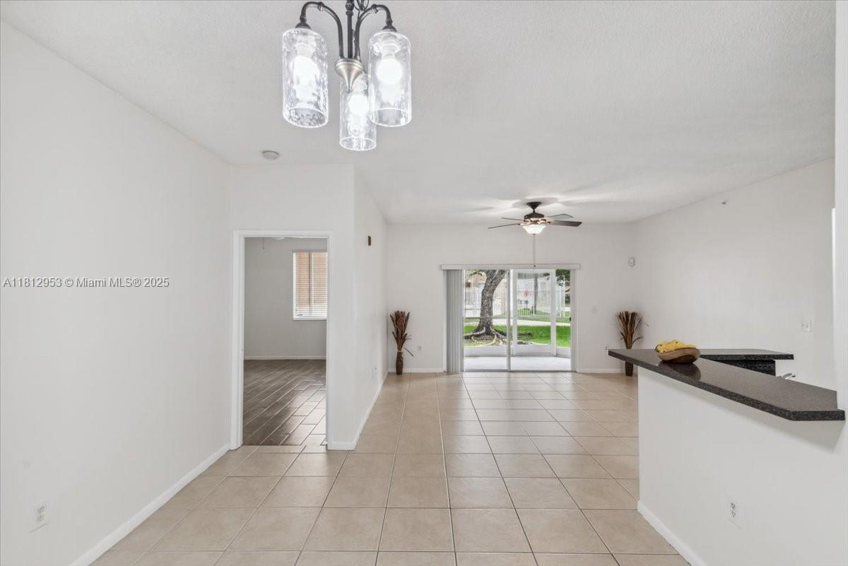 COURTYARDS AT DAVIE CONDO - Residential