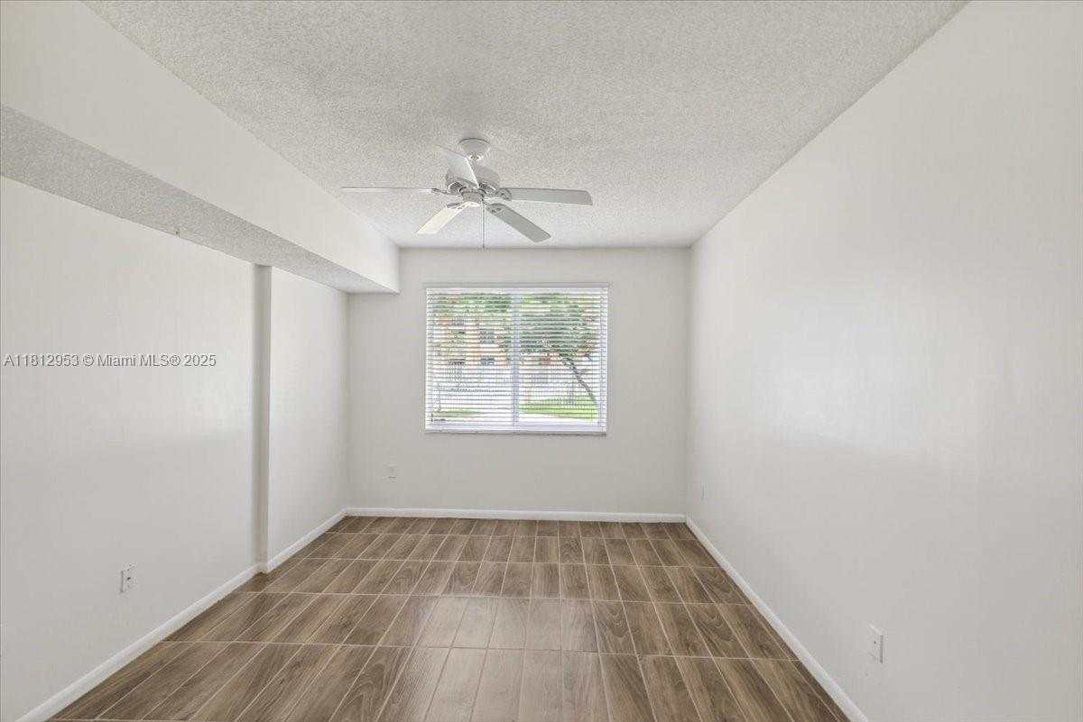 COURTYARDS AT DAVIE CONDO - Residential
