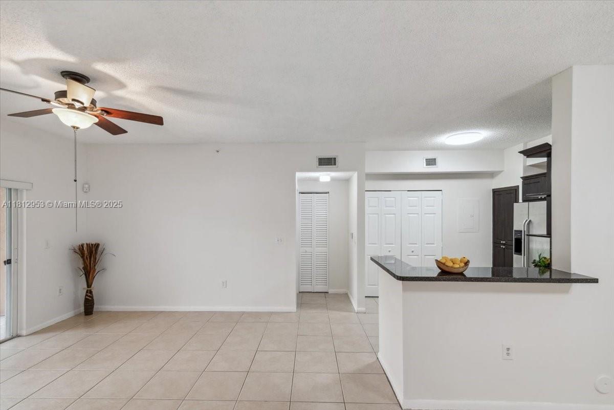 COURTYARDS AT DAVIE CONDO - Residential