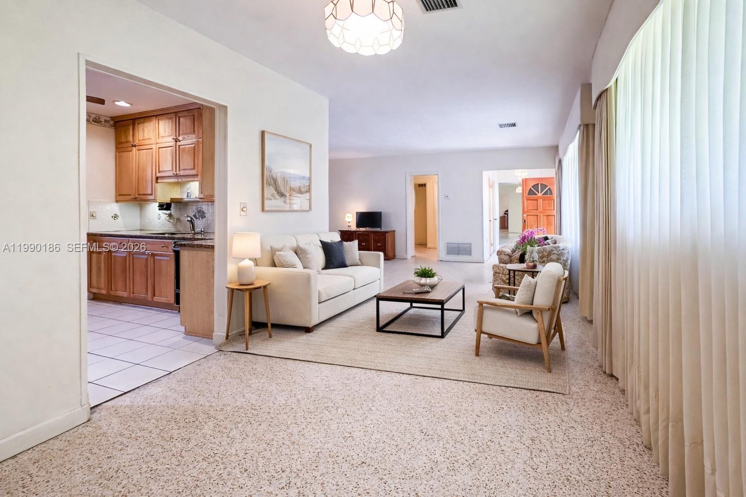 CORAL REEF ESTATES - Residential