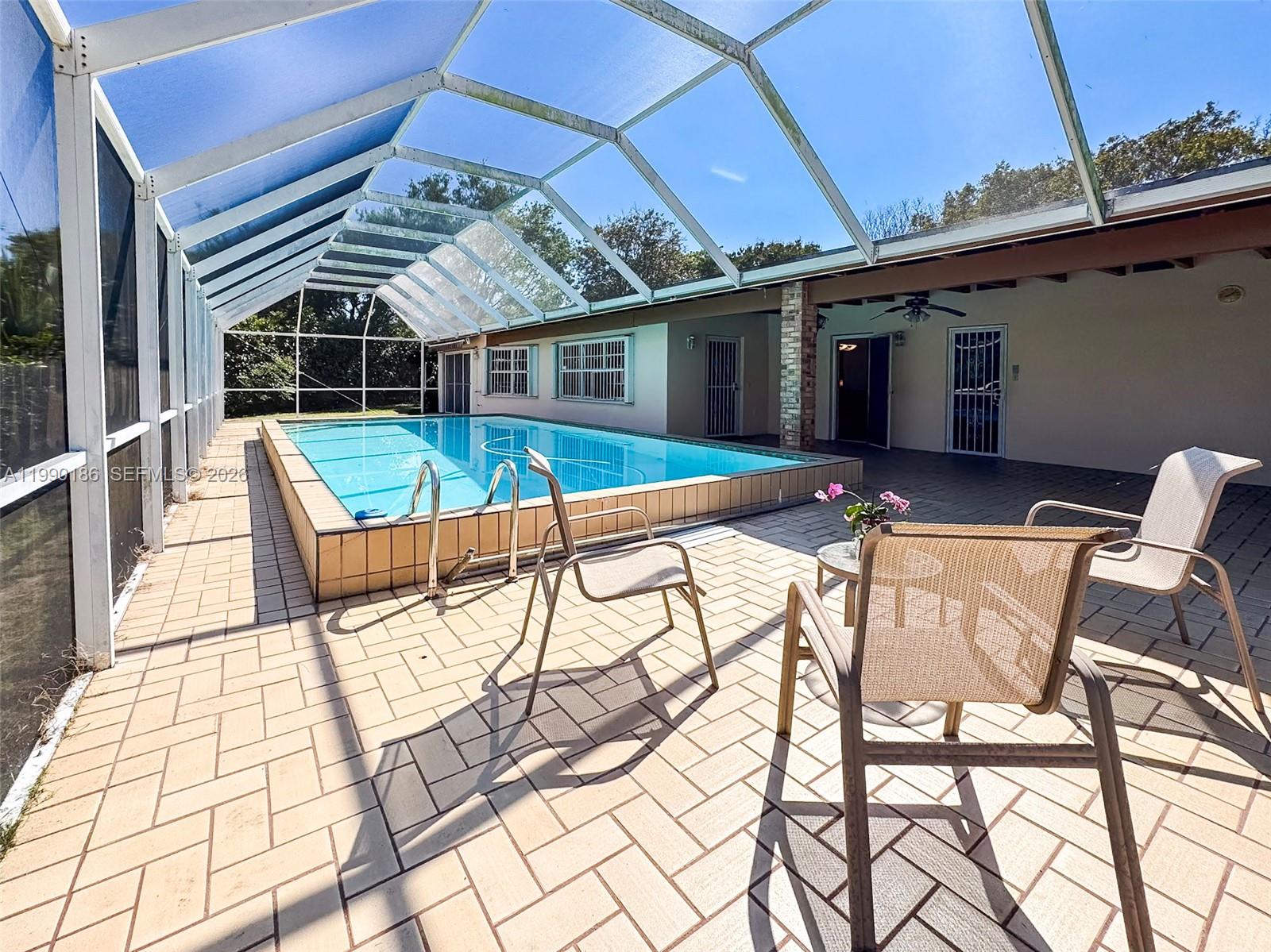 CORAL REEF ESTATES - Residential