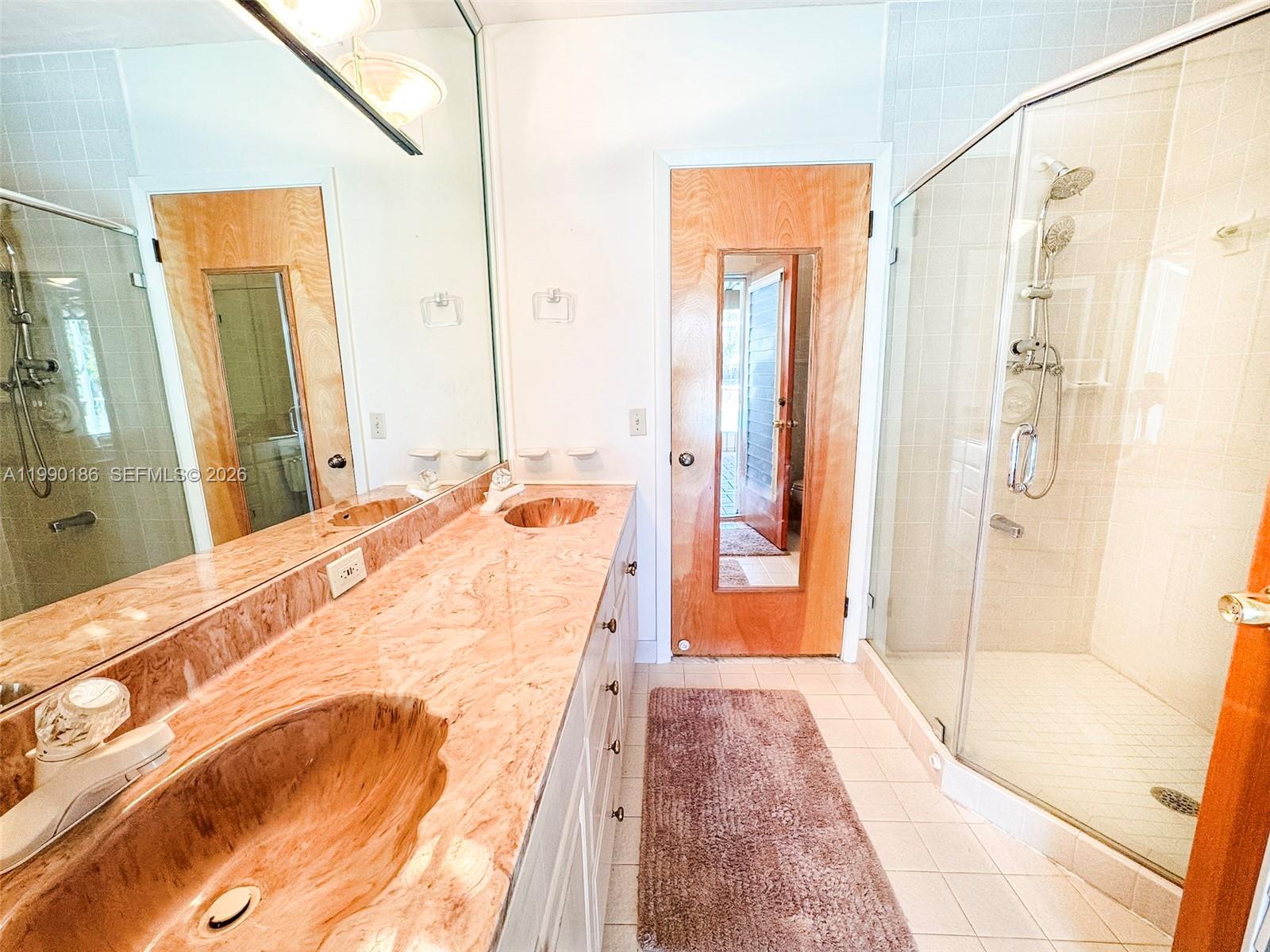 CORAL REEF ESTATES - Residential