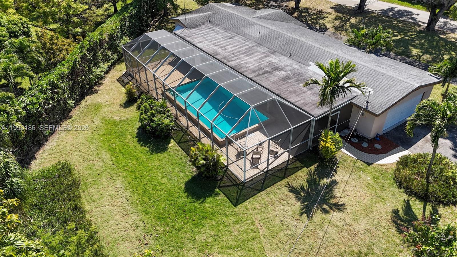 CORAL REEF ESTATES - Residential